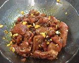 Foto langkah ke 1 dari resep Kwetiaw Sapi Lada Hitam.