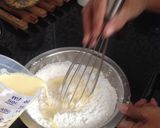Foto langkah ke 1 dari resep Kembang Goyang Wijen.