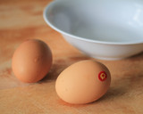 Foto langkah ke 1 dari resep Creamy Omelette.
