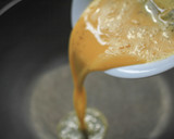 Foto langkah ke 3 dari resep Creamy Omelette.