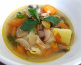 Foto langkah ke 5 dari resep Sup sayur segar ala pedesaan .