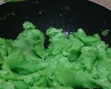 Foto langkah ke 2 dari resep Es pisang ijo.