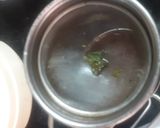 A picture of step 4 of Mint iced tea.