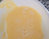 Foto del paso 2 de la receta: Crema Catalana con una yema de huevo en un plis plas