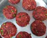 होममेड बर्गर विद वेजी कटलेट (homemade burger with veggie cutlet recipe in Hindi) रेसिपी चरण 8 फोटो