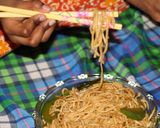 A picture of step 8 of Chilly Garlic Noodles.