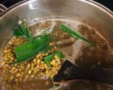 Foto langkah ke 1 dari resep Es kacang hijau kelapa muda.