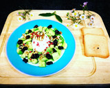 Foto del paso 1 de la receta: Queso requesón con aguacate y frutos secos al miel y lima