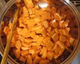 Csicseriborsós-édesburgonyás- spenótos ragu recept fázis 1 fotója