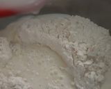 Foto langkah ke 2 dari resep Lukumades | Donat Yunani No Ribet.