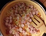 Foto del paso 3 de la receta: Colchón de arvejas con salchichas