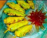 A picture of step 9 of Mirchi Vada.