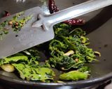 A picture of step 3 of Coriander leaves chutney.