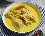 Foto langkah ke 5 dari resep Opor Ayam Bumbu Kuning.