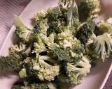Brokkolikrémleves recept fázis 1 fotója