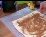 Foto langkah ke 5 dari resep Cinnamon Rolls.