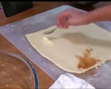 Foto langkah ke 4 dari resep Cinnamon Rolls.