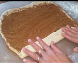 Foto langkah ke 5 dari resep Banana Cinnamon Rolls.