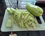 Foto langkah ke 1 dari resep Tumis Labu Siam.