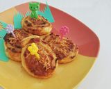 Foto langkah ke 8 dari resep Smoked Beef & Sausage Roll.