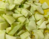 Foto del paso 1 de la receta: Torta de manzana, nueces y dátiles