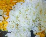A picture of step 4 of Egg rice 🍚.
