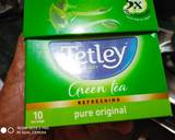 Kashmiri Chai Pink Tea recipe step 1 photo