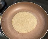 A picture of step 3 of Roti/chapati.