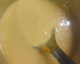 A picture of step 4 of Custard Mango caramel pudding.