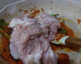 Foto langkah ke 2 dari resep Ayam Telur Rica-Rica Kemangi.