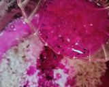 Foto langkah ke 3 dari resep Mango Sticky Rice Dragon Fruit.