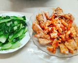 Hình bước làm 5 của món Tôm thịt kho tàu với cải luộc
