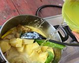 รูปขั้นตอนการทำที่ 9 ของ -Ayam Masak Lemak Cili Api- สไตล์มะละกา