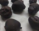 Foto del paso 1 de la receta: "Franui" (frambuesas con chocolate) 🍫