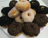 Foto langkah ke 8 dari resep Donat tape.