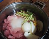 Hình bước làm 1 của món Khô heo cháy tỏi