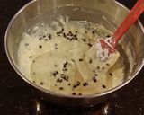 A picture of step 6 of Boston Cream Pie Cheesecake.