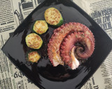 Foto del paso 4 de la receta: Pulpo con Calabacín a la Plancha con Emulsión Cítrica de Lima y Orégano