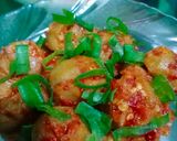 Foto langkah ke 8 dari resep Bakso Mercon pedas manis.