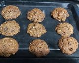 Foto langkah ke 9 dari resep Oatmeal Coklat Cookies.