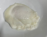 Foto del paso 3 de la receta: Huevo poché (sin usar film)