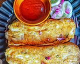 স্ট্রিট স্টাইল ডিম টোস্ট (street style dim toast recipe in Bengali) রেসিপির ধাপ 2 ছবি
