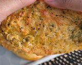 Foto langkah ke 10 dari resep Garlic Cheese Bread Ekonomis.