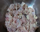 Foto langkah ke 1 dari resep Vietnamese Lemongrass Chicken.