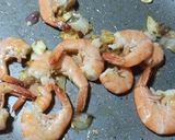 Foto langkah ke 2 dari resep Tumis Buncis dengan Udang.