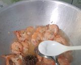 Foto langkah ke 7 dari resep Udang Goreng Asam Jawa.