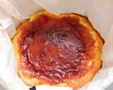 Foto langkah ke 4 dari resep Basque Brunt Cheese Cake.