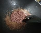 Foto langkah ke 2 dari resep Tumis Kornet Kacang Panjang.