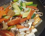 A picture of step 4 of Stir fry veggies.