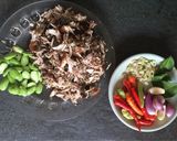 Foto langkah ke 1 dari resep Tongkol suwir pete.